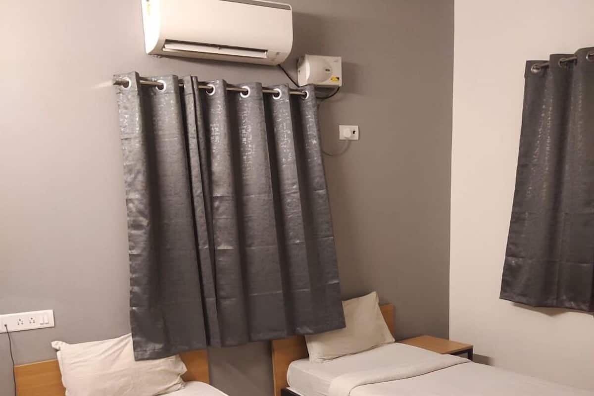 Classic Double or Twin Room