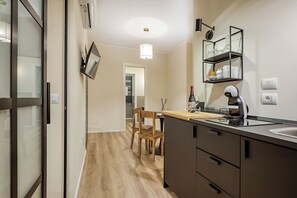 Apartment | Living area | Flat-screen TV - Welchome suites (Perugia)
