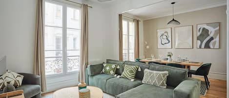 Apartment | Living area