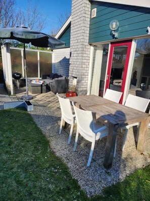 Outdoor dining - Bungalow 2 (4 persons) (Petten)
