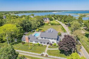 Exterior - Luxury rental with pool. Close to village and beach. RPMS157 (Osterville)