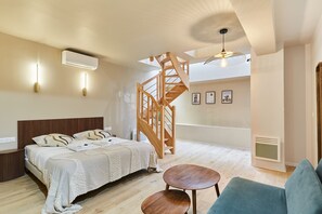 Apartment | Iron/ironing board, bed sheets