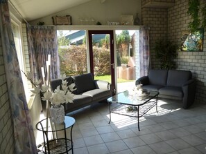 Living area - Bungalow 18 (6 persons) (Petten)