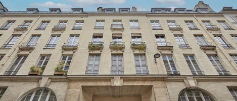 Apartment | Exterior