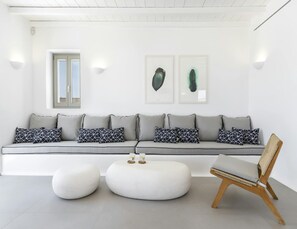 House | Living room - Pristine Villa With Swimming Pool (Mykonos)