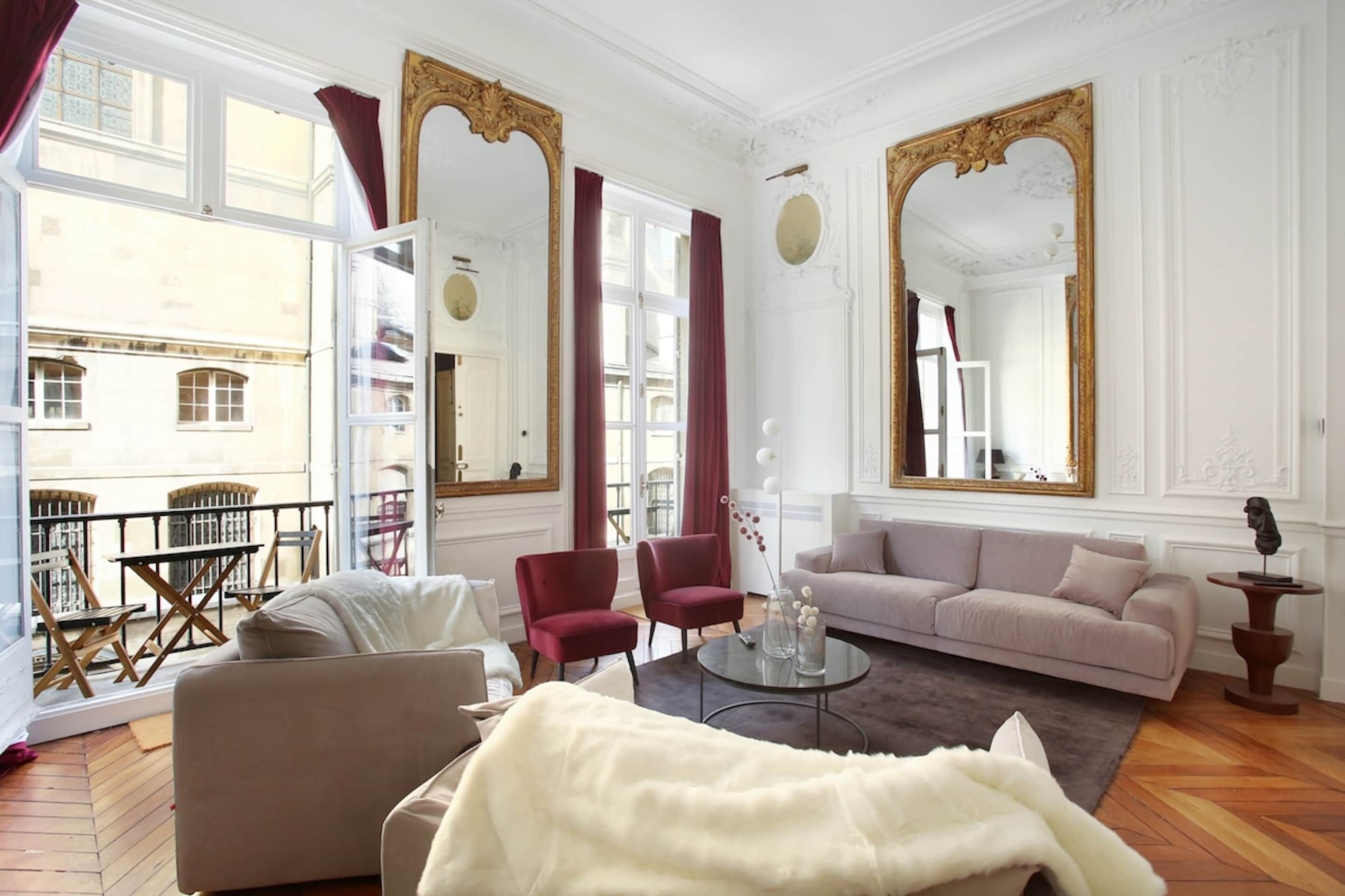 Apartment | Living area