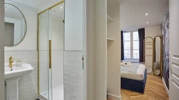 Lejlighed | Badeværelse | Hårtørrer, Sæbe