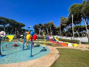 Bungalow | Children's area - Bungalow Near Pals Beach & Pool (Pals)