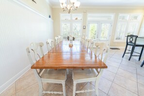 Dining - Back on the Rental Market! Dog-Friendly, 4BR/4BA w/ Pool! (St. George Island)