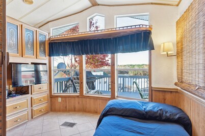 Lakefront Retreat In Badin Shores Resort 2 Bedroom Home