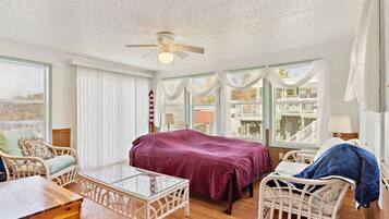 House, 2 Bedrooms | 2 bedrooms, free WiFi