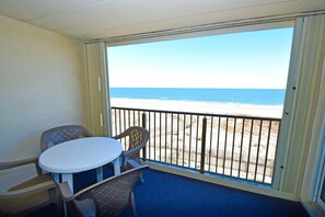 Condo, 2 Bedrooms | Outdoor dining - Constellation House 411 2 Bedroom Condo (Ocean City)