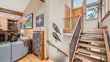 House, 3 Bedrooms | Living area