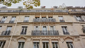 Exterior - Cosy and New Studio Center of Paris (Paris)
