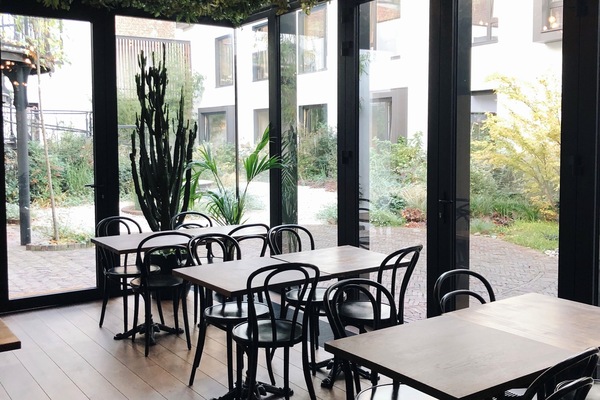 Colazione a buffet a pagamento, servita tutte le mattine