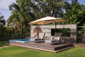 ด้านหน้าที่พัก