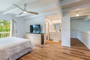 2 slaapkamers, een strijkplank/strijkijzer, gratis wifi, beddengoed