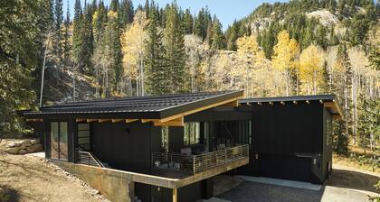 Milly Slopeside Studio by Cottonwood Lodging