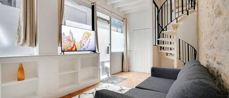 Apartment | Living room