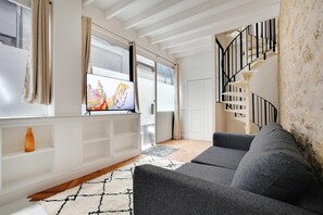 Apartment | Living room