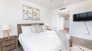 2 bedrooms, WiFi, bed sheets