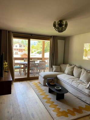 Apartment | Living room