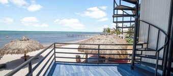 Beach View Room Dormitory Room Barnacle Resort