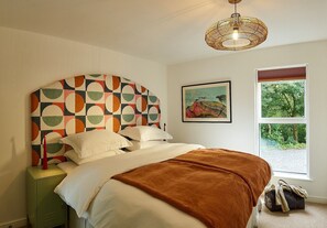 3 chambres, fer et planche à repasser, lit parapluie, Wi-Fi gratuit