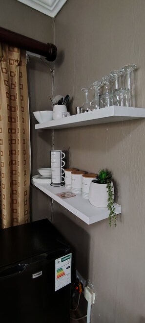 Room, 1 Bedroom, Smoking, Balcony | Interior - Room-indulgent Escape, Jet Bath, Stunnin (Johannesburg)