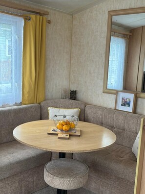 Cabin | Dining - Pet Friendly 2 Bedroom Caravan Clarach Bay (Aberystwyth)