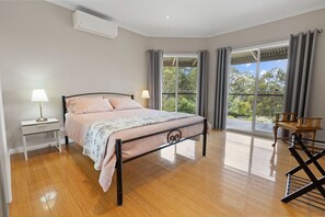 4 habitaciones, tabla de planchar con plancha y wifi gratis 