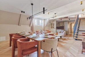 Apartment | Dining - Sublime Duplex Arc de Triomphe/ Trocadero (Paris)
