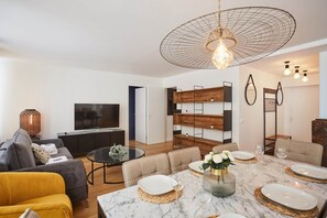 Interior - Sublime 3 Bedrooms Flat Center of Paris Montmartre (Paris)