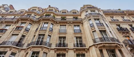 Apartment | Exterior