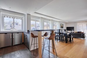 Dining - Superb Apartment Paris Center Le Marais (Paris)