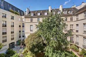 Exterior - Superb Apartment Paris Center Le Marais (Paris)