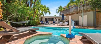 Island Oasis & Coastal Cottage