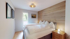 3 dormitorios, wifi gratis, ropa de cama