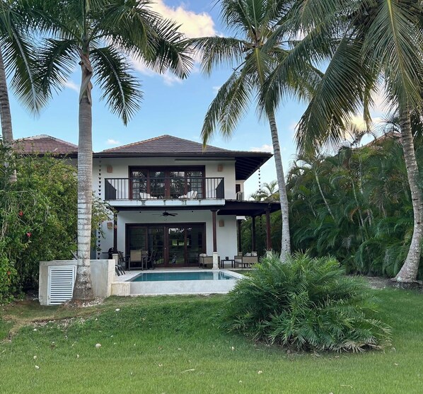 Exterior - Luxury Villa with infinity pool (Punta Cana)