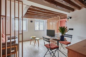 Apartment | Living area