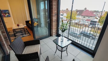 1 bedroom, soundproofing, iron/ironing board
