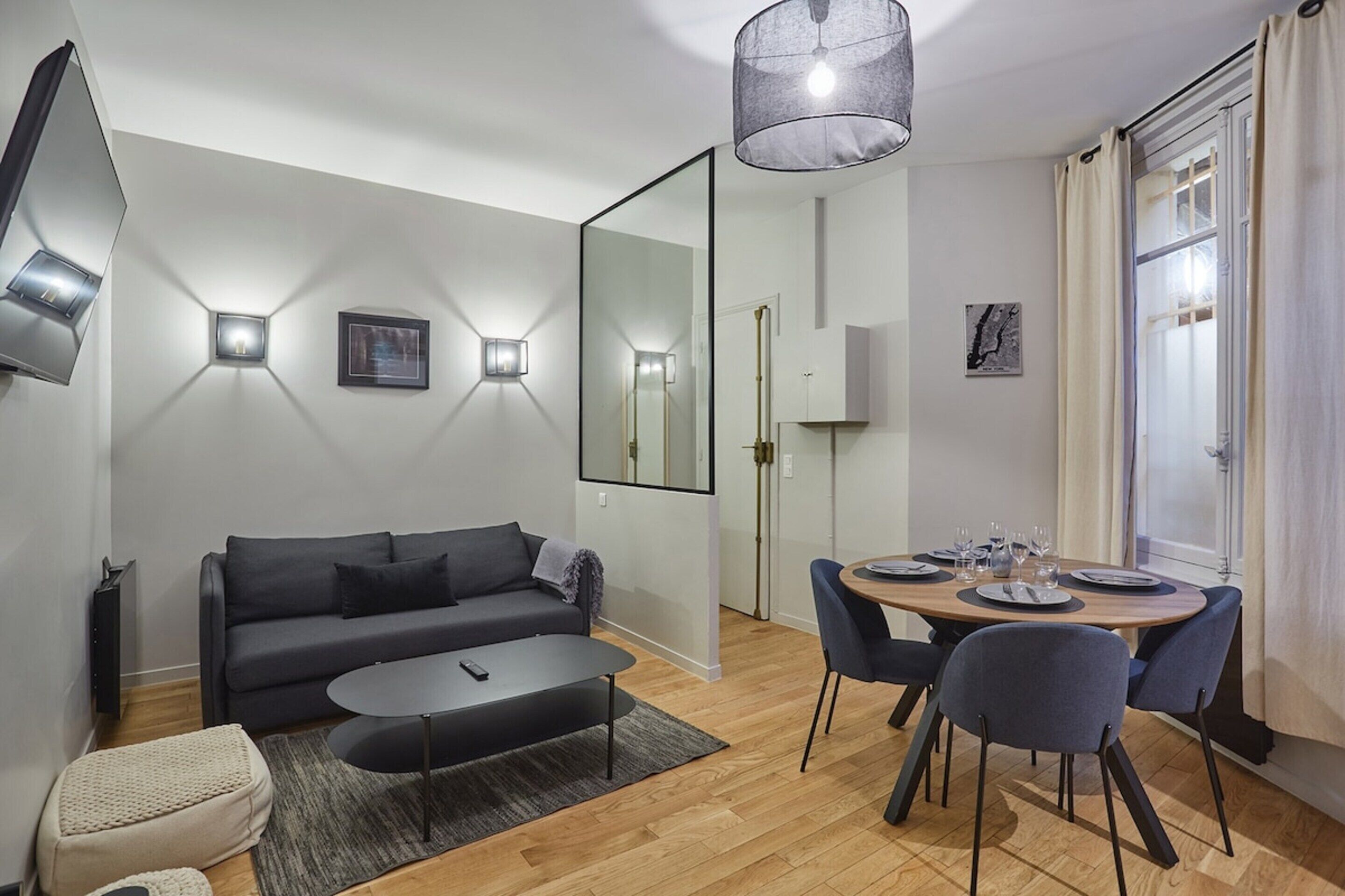 Apartment | Living area