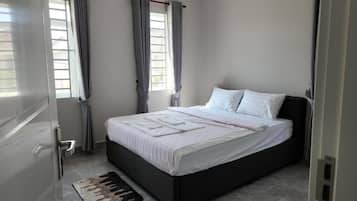 4 slaapkamers, een strijkplank/strijkijzer, wifi, beddengoed