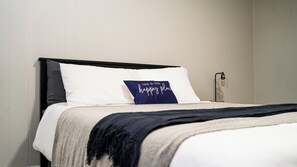 1 bedroom, desk, iron/ironing board, free WiFi