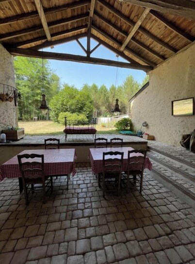 Gîte in an authentic Bazadaise farmhouse in the heart of the Landes Girondines