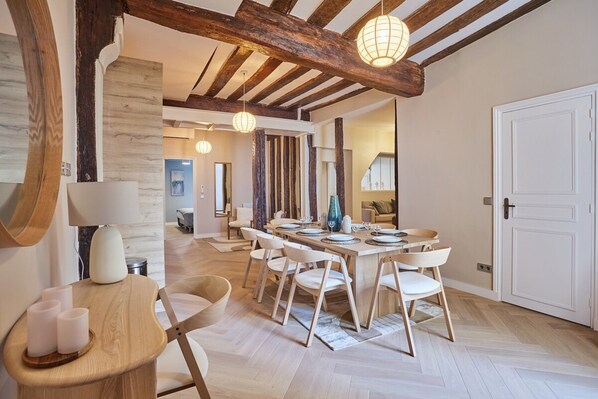 아파트 | 다이닝