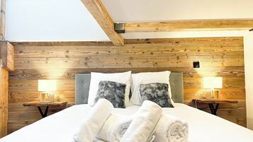 4 bedrooms, Internet, bed sheets