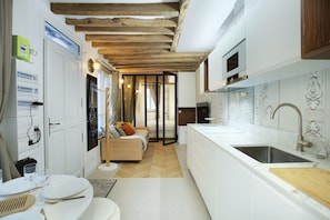 Apartment | Interior - Superb Apartment Place des Vosges Le Marais (Paris)