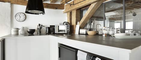 Apartment | Private kitchen | Fridge, microwave, stovetop, coffee/tea maker