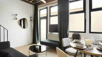 Apartamento | Área de estar | TV de tela plana